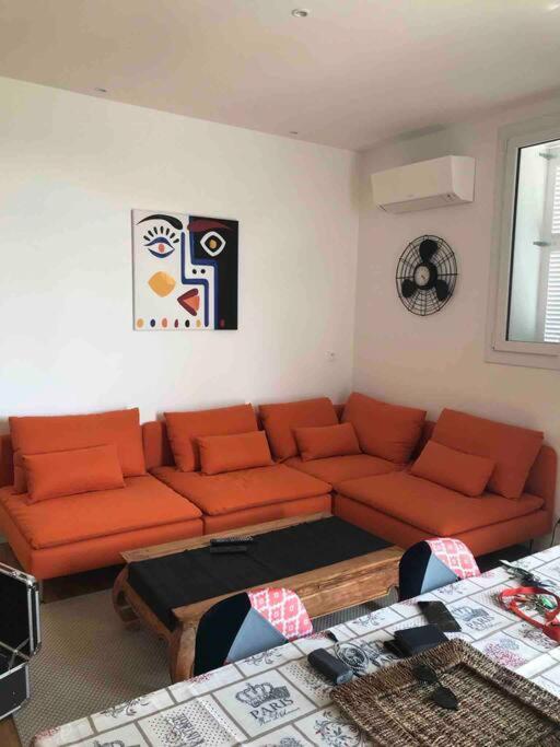 Saint Raphael Plage Et Centre Ville 10 Mn A Pied Luaran gambar