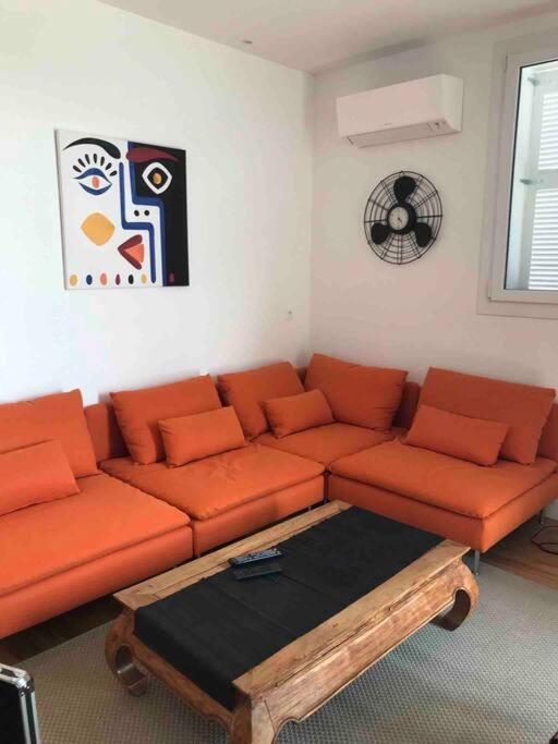 Saint Raphael Plage Et Centre Ville 10 Mn A Pied Luaran gambar